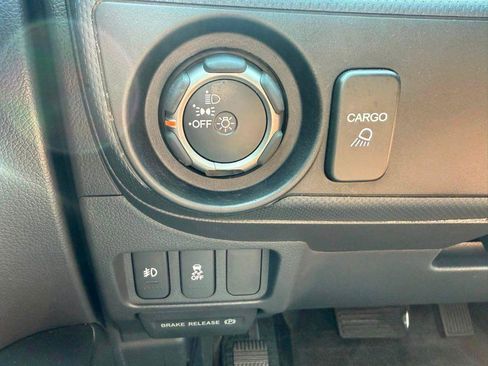 Used 2011 Honda Ridgeline RTL image 31