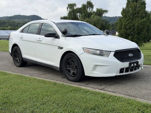 Used 2014 Ford Taurus Police Interceptor AWD image 16