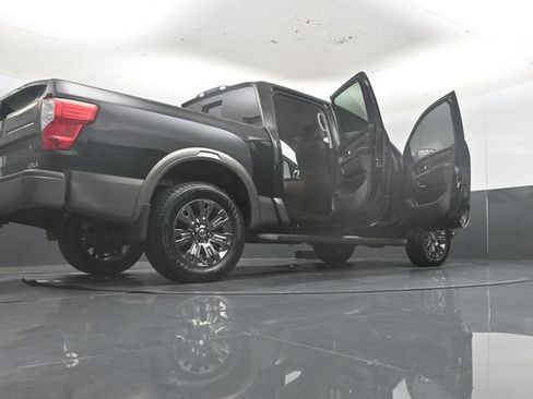 Used 2018 Nissan Titan Platinum Reserve w/ Platinum Utility Package AWD/4WD image 63