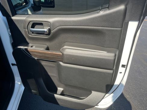 Used 2021 Chevrolet Silverado 1500 RST w/ Max Trailering Package image 26