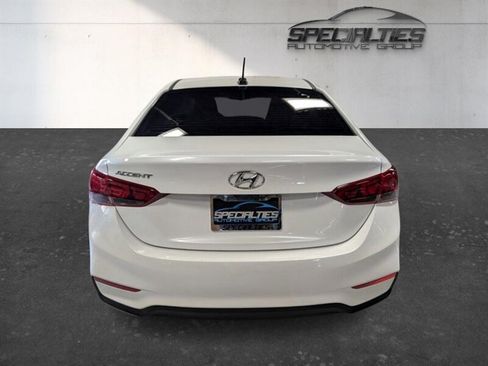 Used 2022 Hyundai Accent SEL FWD image 9