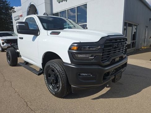 Used 2025 RAM 3500 Tradesman image 1
