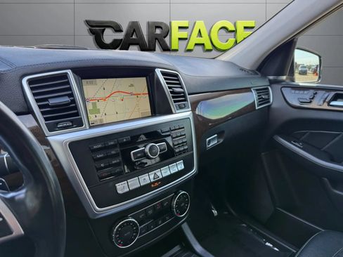 Used 2015 Mercedes-Benz GL 450 4MATIC image 36