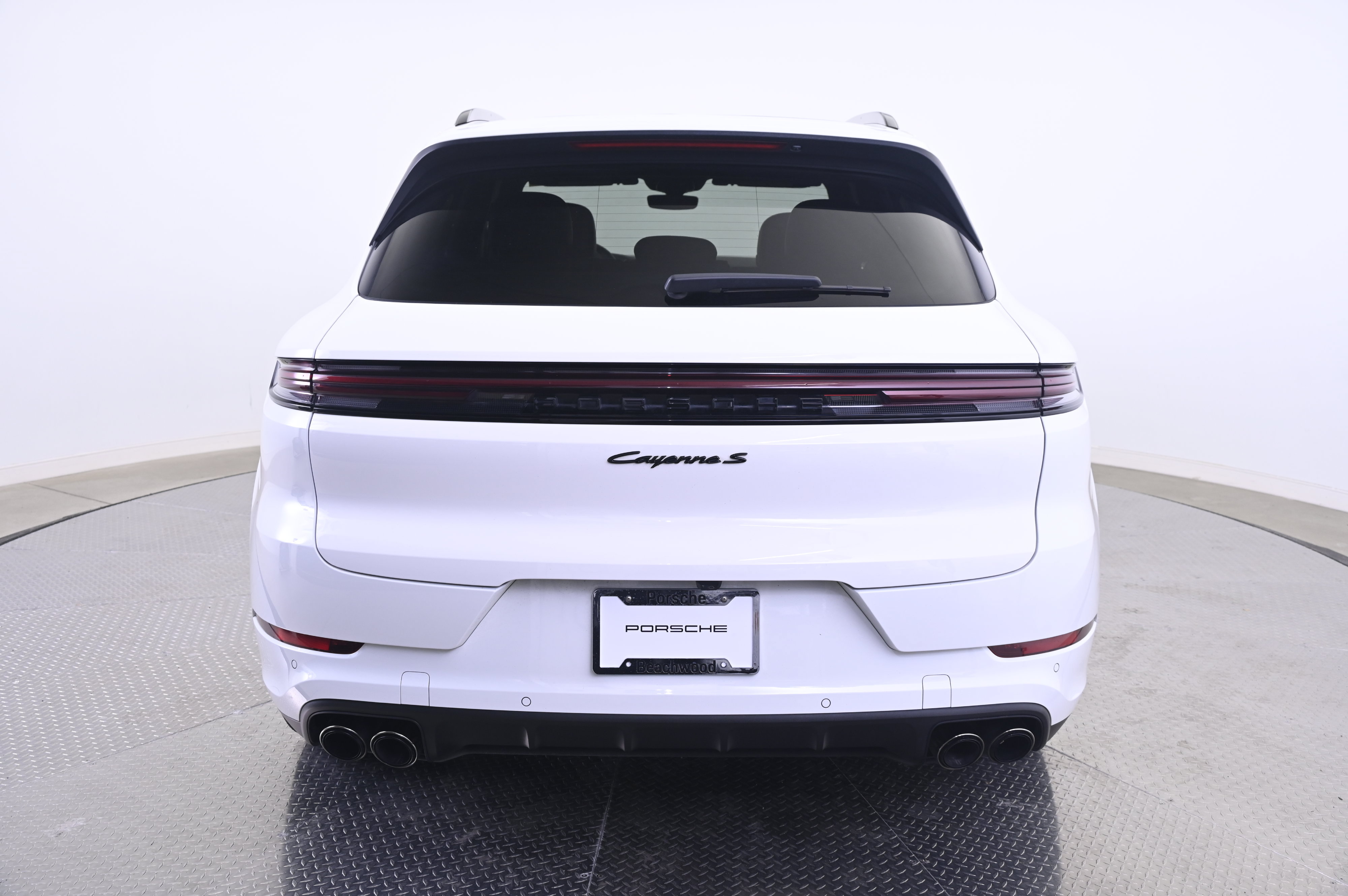 Certified 2025 Porsche Cayenne S AWD/4WD image 6
