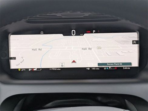 Used 2025 Land Rover Discovery Sport Dynamic SE image 8