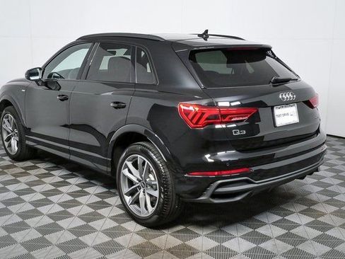 Used 2025 Audi Q3 2.0T Premium w/ Convenience Package image 29