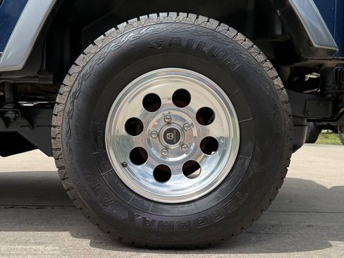 Used 2004 Jeep Wrangler X AWD/4WD image 7