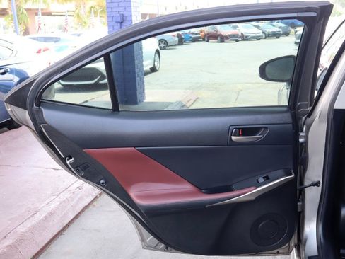 Used 2018 Lexus IS 300 w/ Premium Package RWD image 15