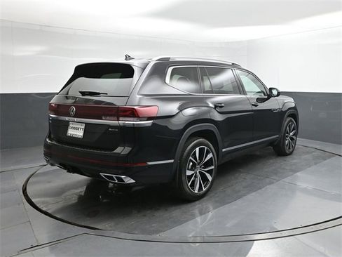 New 2026 Volkswagen Atlas SEL Premium R-Line image 11