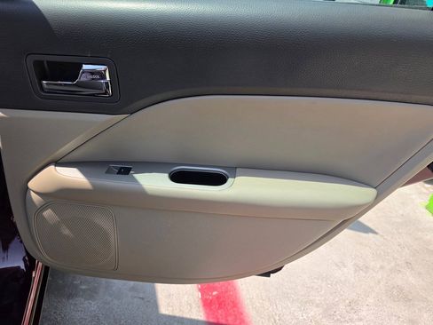 Used 2012 Ford Fusion SEL FWD image 27