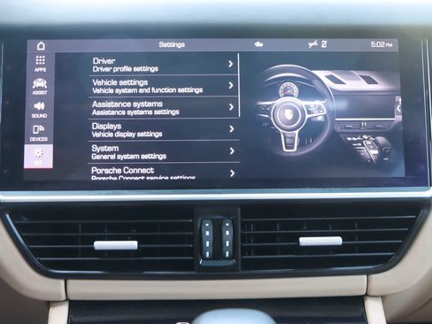 Used 2020 Porsche Cayenne AWD/4WD image 38