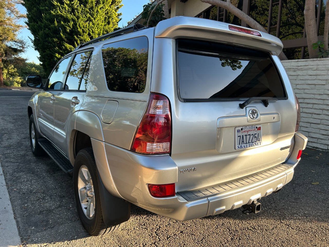 Used 2005 Toyota 4Runner SR5 AWD/4WD image 19