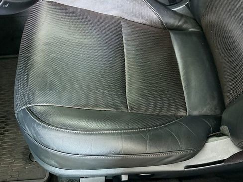 Used 2023 MAZDA MAZDA3 s image 20