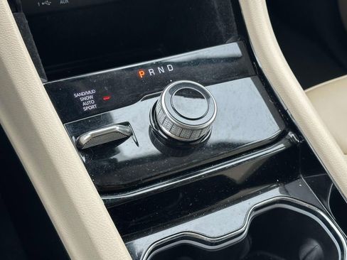 Used 2021 Jeep Grand Cherokee L Limited AWD/4WD image 28