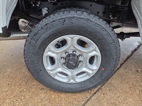 New 2026 Ford F350 XLT AWD/4WD image 9