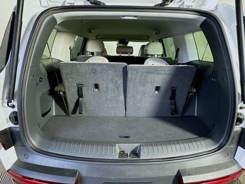 Used 2025 Hyundai Santa Fe SEL FWD image 28