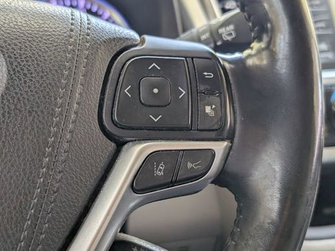 Used 2018 Toyota Highlander Limited Platinum AWD/4WD image 20