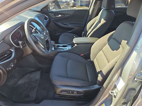 Used 2024 Chevrolet Malibu LT image 18