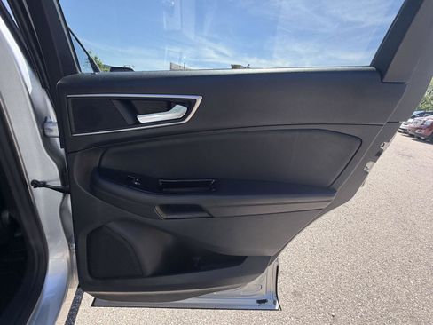 Used 2015 Ford Edge SEL w/ Equipment Group 201A AWD/4WD image 26