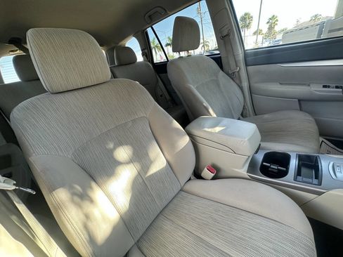 Used 2013 Subaru Outback 2.5i Premium image 25