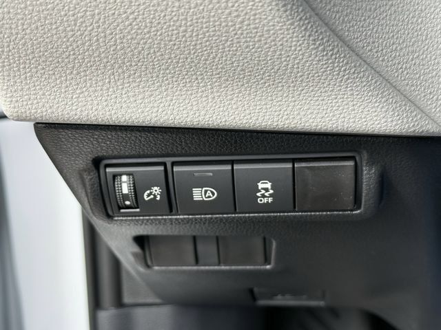 New 2026 Toyota Corolla Cross LE FWD image 21