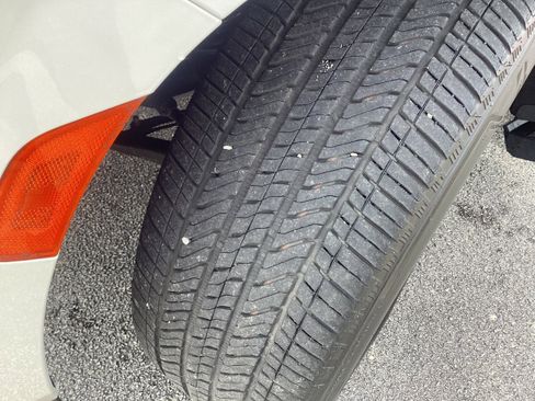 Used 2024 Chevrolet Tahoe High Country w/ Advanced Technology Package image 10