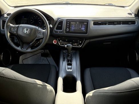 Used 2019 Honda HR-V EX image 32