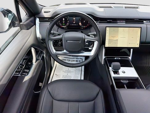 New 2026 Land Rover Range Rover SE AWD/4WD image 17
