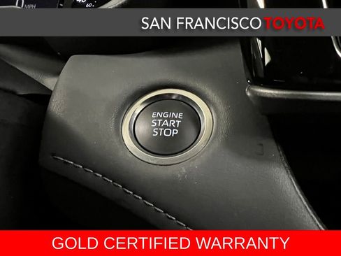 Certified 2025 Toyota Highlander XLE image 25