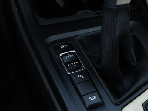 Used 2017 BMW X1 xDrive28i w/ Premium Package image 32