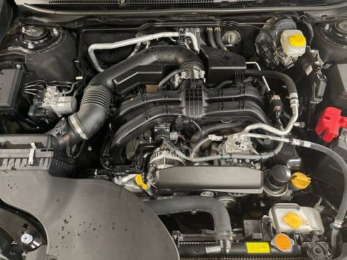 Certified 2025 Subaru Outback Limited image 23