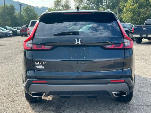 Used 2025 Honda CR-V Sport-L image 4