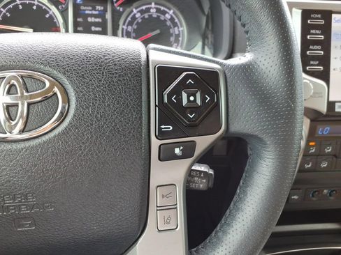 Used 2020 Toyota 4Runner Limited AWD/4WD image 23