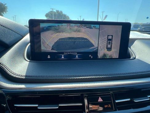 Used 2022 Acura MDX SH-AWD w/ Advance Package image 29