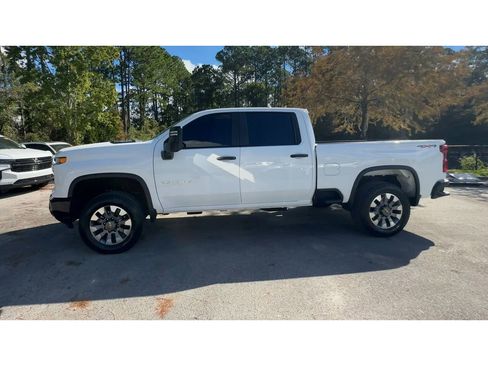 Certified 2024 Chevrolet Silverado 2500 Custom image 5