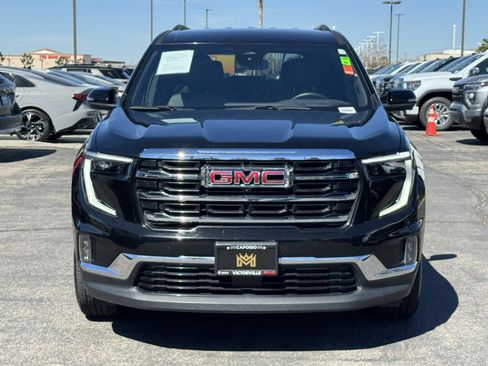 Used 2024 GMC Acadia Elevation image 2