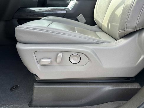 Used 2025 Chevrolet Silverado 2500 LTZ w/ Z71 Chrome Sport Edition image 30