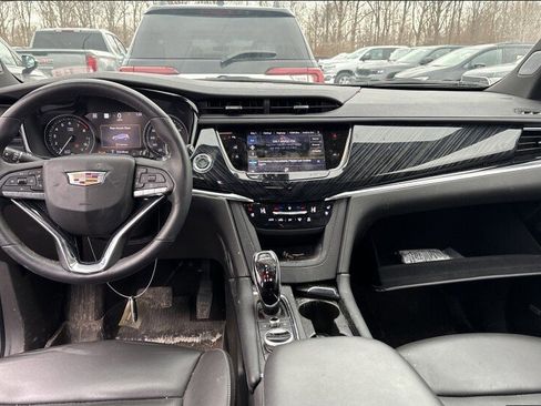 Certified 2024 Cadillac XT6 Premium Luxury w/ Technology Package image 4