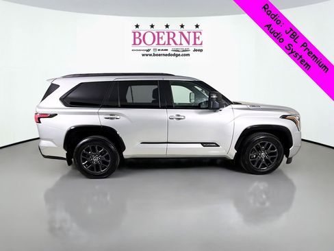 Used 2023 Toyota Sequoia Platinum image 8