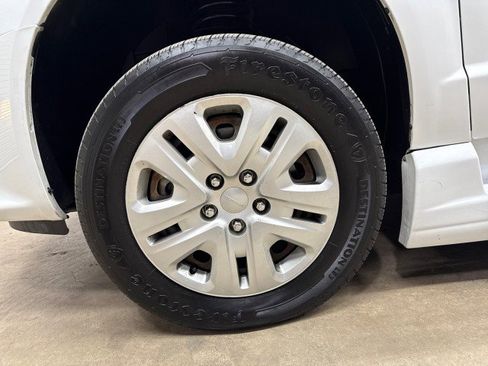 Used 2019 Dodge Grand Caravan SE w/ Power Convenience Group I image 42
