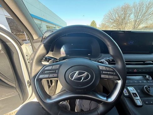 Used 2023 Hyundai Palisade Limited image 8