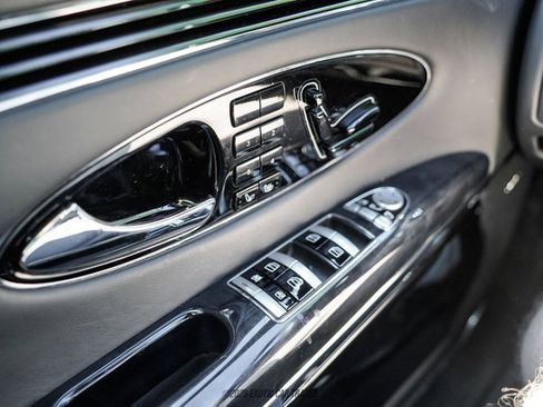 Used 2009 Maybach 62 S RWD image 71