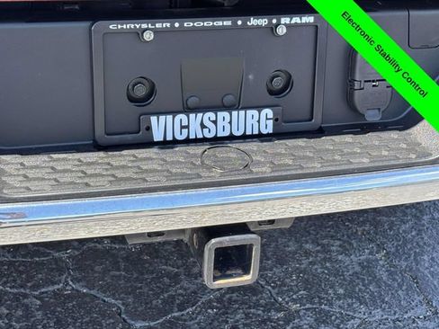 Used 2025 RAM 1500 Laramie AWD/4WD image 42