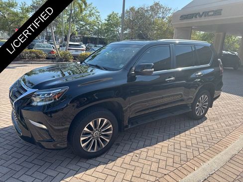 Used 2022 Lexus GX 460 Luxury w/ Accessory Package image 3