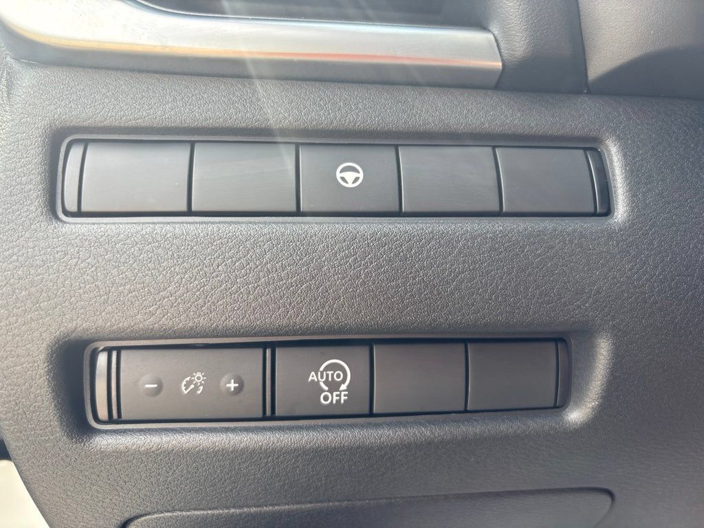 Certified 2023 Nissan Rogue SV AWD/4WD image 20