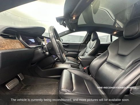 Used 2020 Tesla Model S Long Range Plus image 11