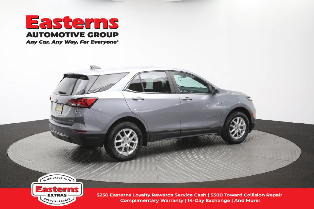Used 2023 Chevrolet Equinox LT AWD/4WD image 43