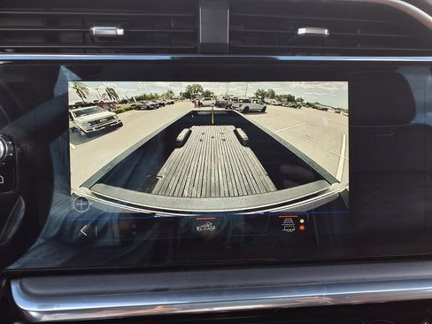 Used 2024 GMC Sierra 3500 Denali Ultimate AWD/4WD image 30