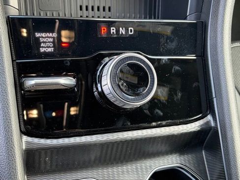 New 2026 Jeep Grand Cherokee Altitude image 24