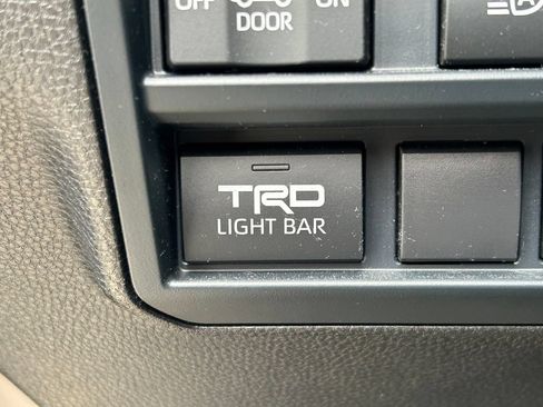 Used 2025 Toyota Tundra TRD Pro w/ Tow Tech Package AWD/4WD image 27